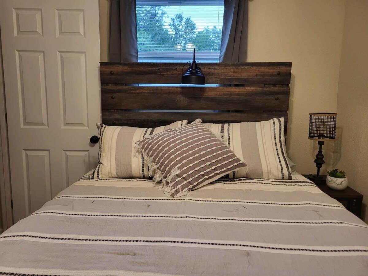 Charming 1Br Efficiency Apt Near Ttu & Downtown 쿠키빌 외부 사진